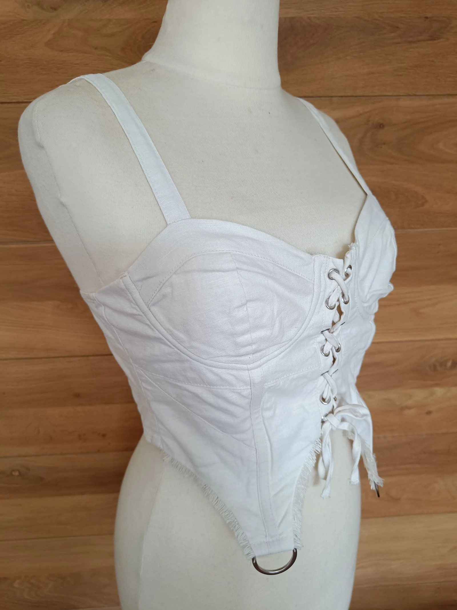 Top/corsé súper genial de Bershka, talla S – photo 2